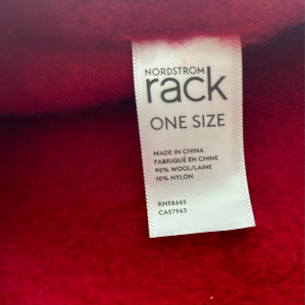 Red Beret NWT Wool - Picture 3 of 4